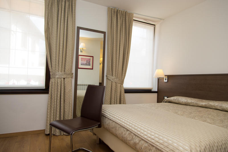 Albergo Antica Locanda Clusone Exterior foto